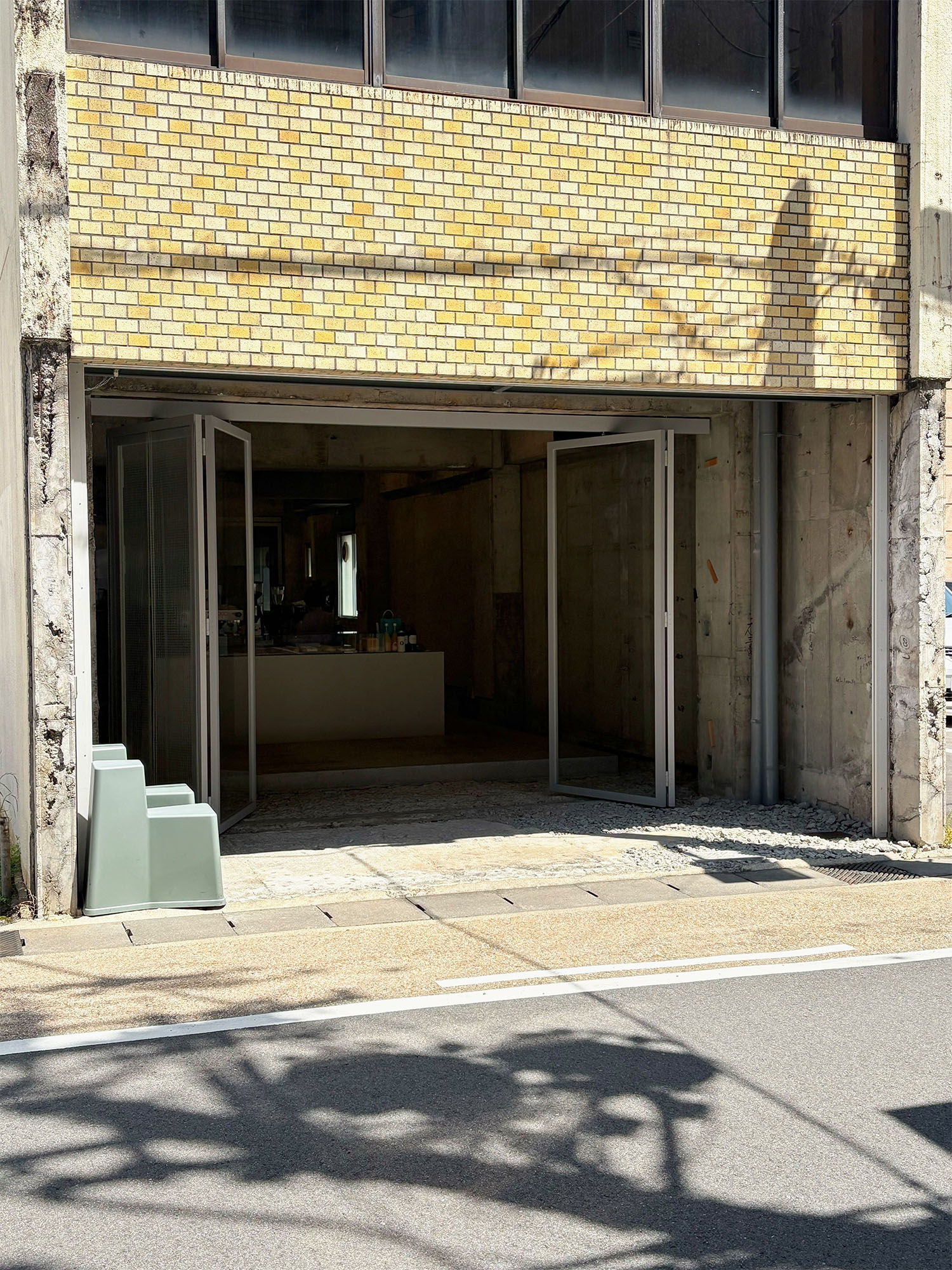 VAATの店舗外観